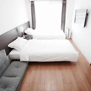 https://hostel758-2c.nagoyajapanhotels.com